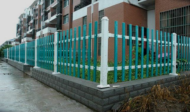 供应pvc围墙护栏 塑钢社区庭院围墙栅栏
