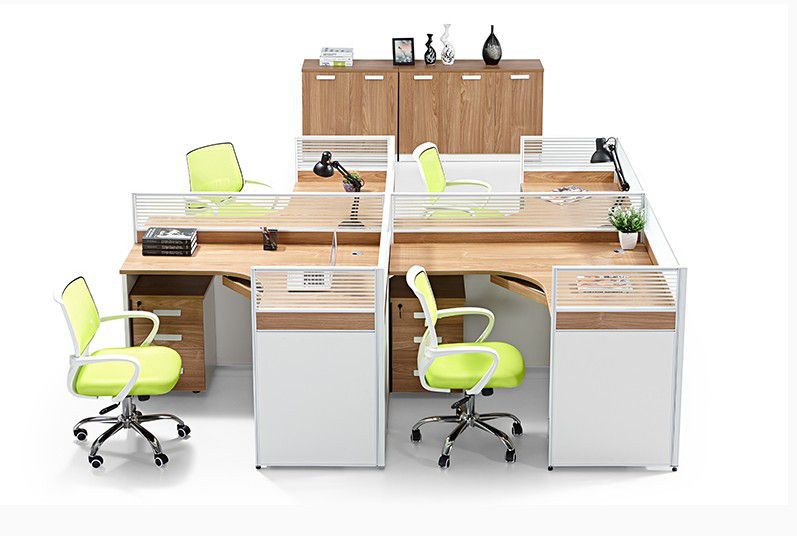 鲁尼说亚马尔与尼科：他们让我念起与C罗并肩作战的欧洲杯(鲁尼17岁欧洲杯)