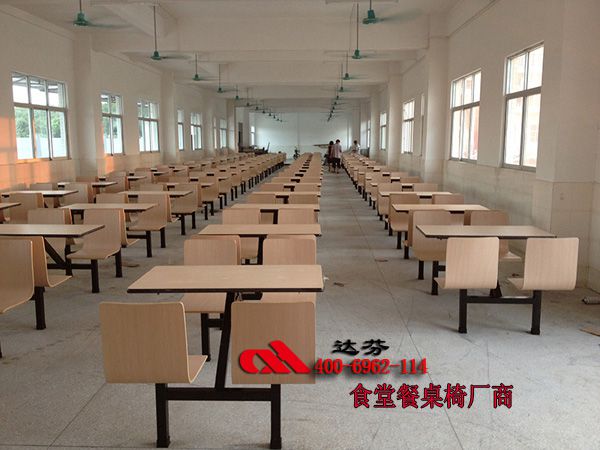 广东厂家批发定制简约个性快餐餐桌 简约快时尚快餐桌椅 简约快餐桌椅