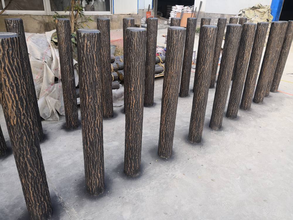 亲水平台水泥仿树皮护栏质量好水泥仿木桩栏杆批发优惠