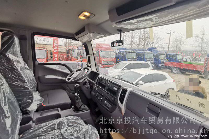 北京福田瑞沃es3 220马力 国六 前四后四6.