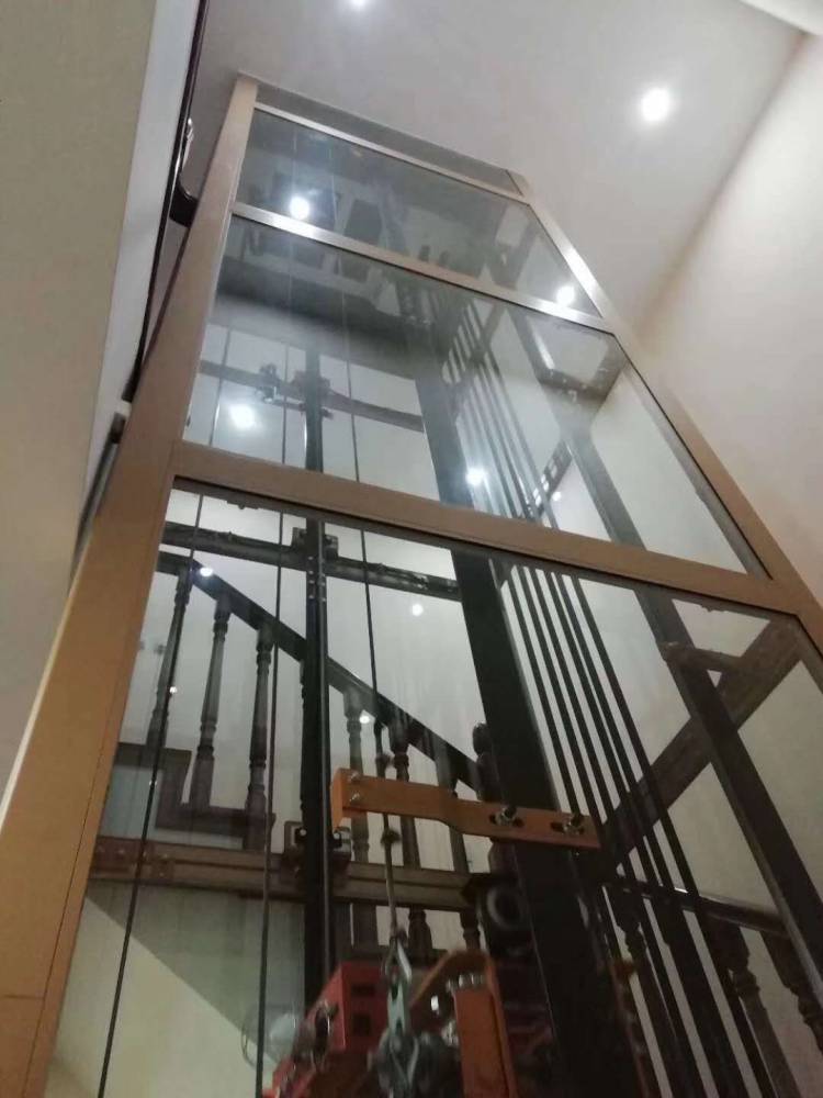 玻璃幕墙,隔断,观光电梯,别墅电梯井道用干法5加5(5 5)钢化夹胶玻璃