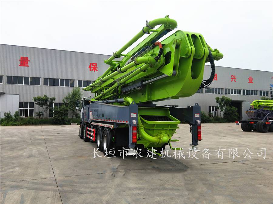 农建品牌30-63米全液控混凝土泵车臂架式泵车