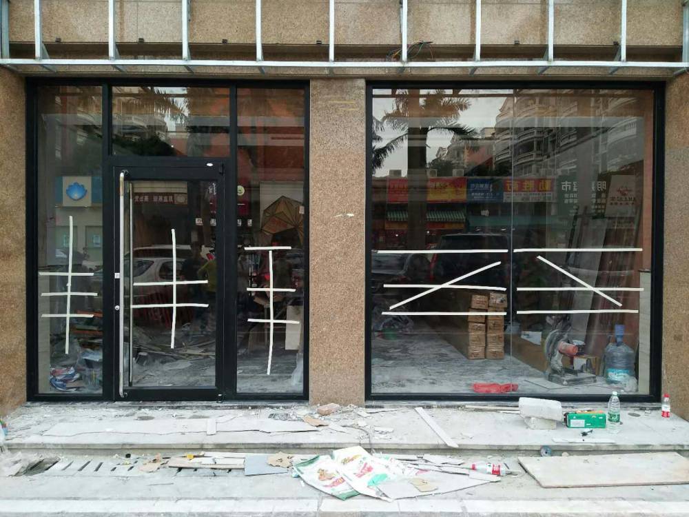 西安临街店铺玻璃大门 肯德基门 重型地弹门 厂家