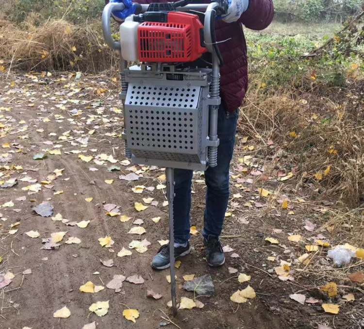 小型铲头式挖树机 合金链条起树机 耐磨耐用起苗机