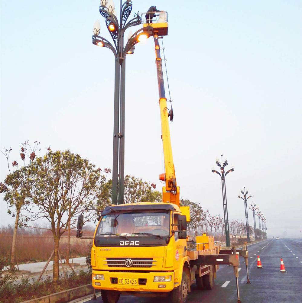 【雅安车载高空作业车出租,外墙建设,园林修剪,路灯维修专业服务】