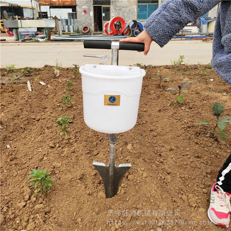 旺源牌 铁铲式果树施肥器 硬地便携式施肥器 尖头钢锹高效施肥器