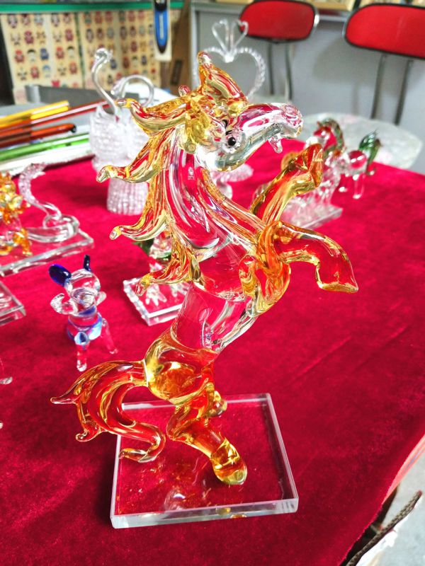 水晶拉丝工艺品现场制作好赚钱