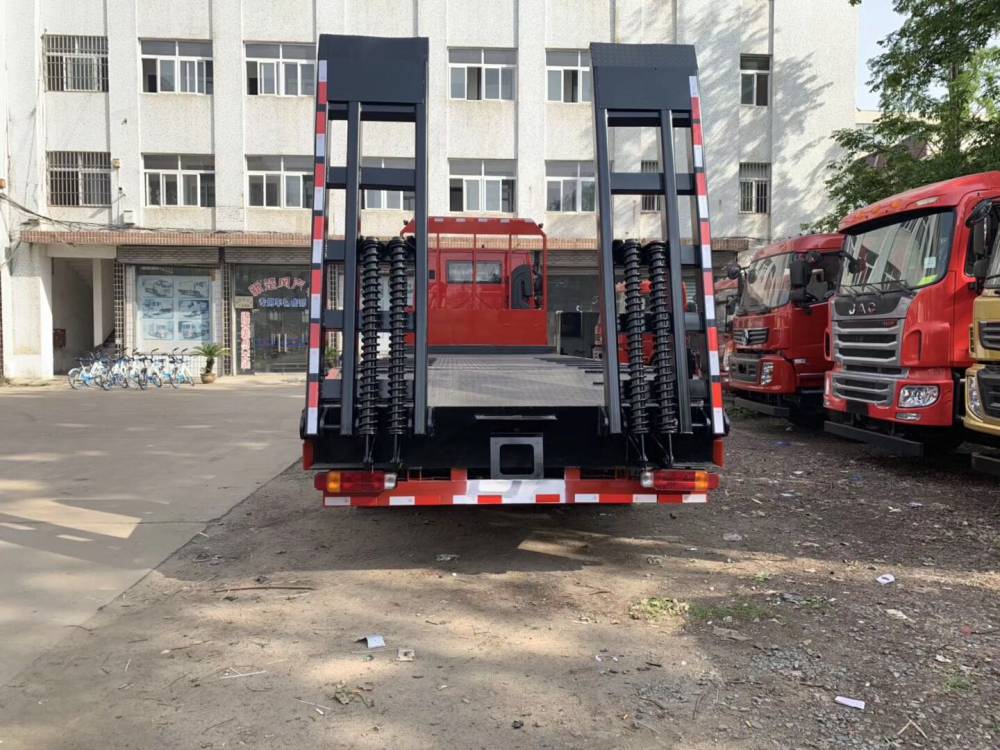 北海市挖掘机平板拖车前四后八勾机拖车