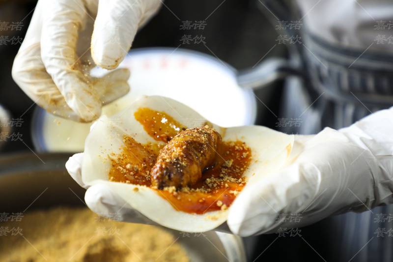 网红煎饼卷面筋培训 小吃烤面筋卷饼口袋馍培训