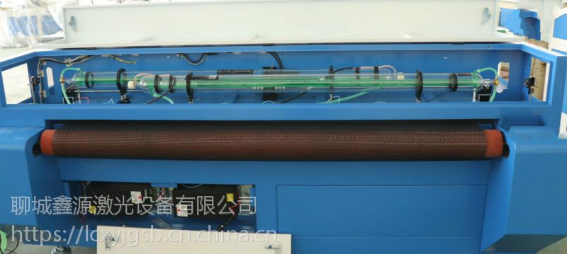 1625型皮革裘皮自动切割数控激光光切割机皮革