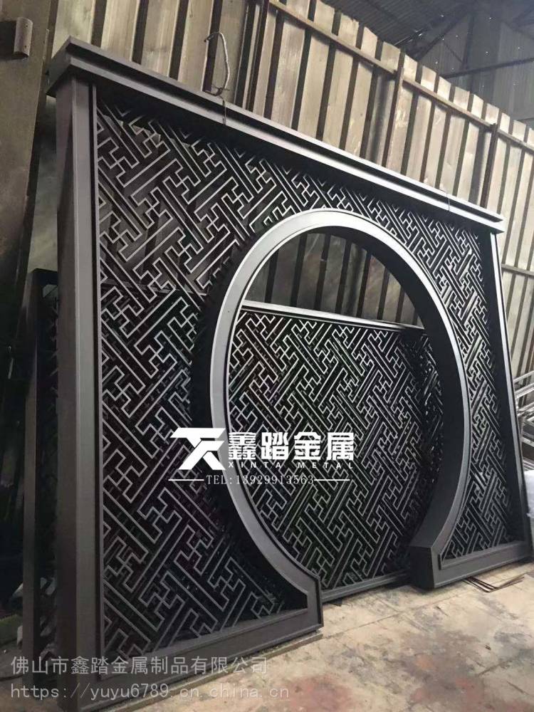 新中式红古铜不锈钢屏风 售楼部走廊万字格不锈钢格栅