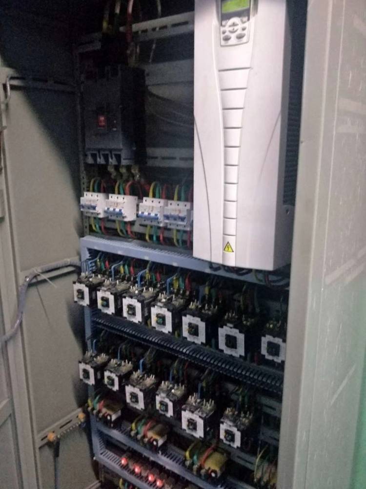 abb变频恒压控制柜,4kw5.5kw7.5kw11kw15kw22kw水泵控制柜