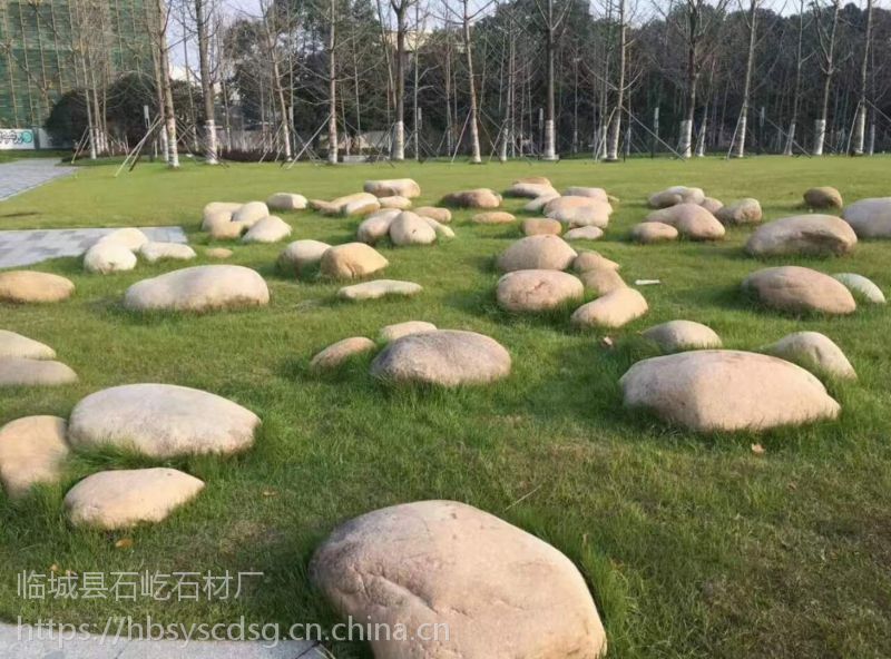 大量批发园艺石 园林河道景观工程用20-50河卵石大型50-1米布景卵石