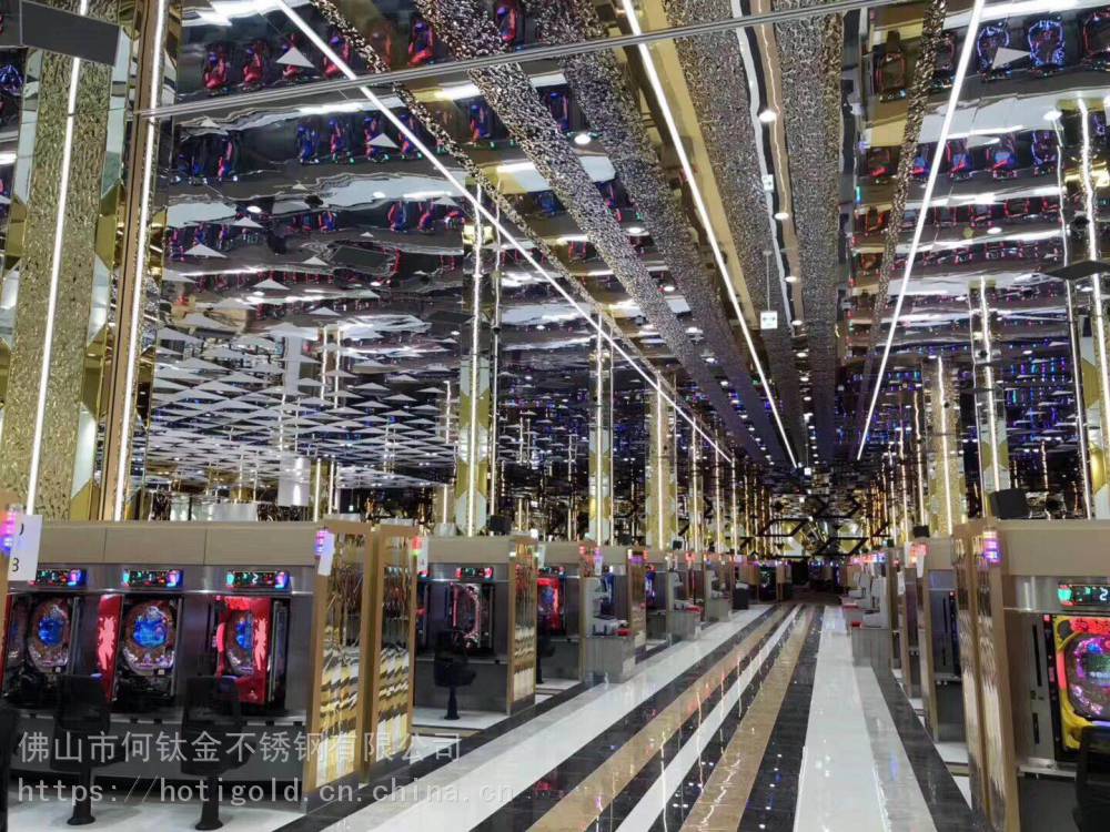 【不锈钢镜面水波纹吊顶效果图 彩色小中大水波纹装饰