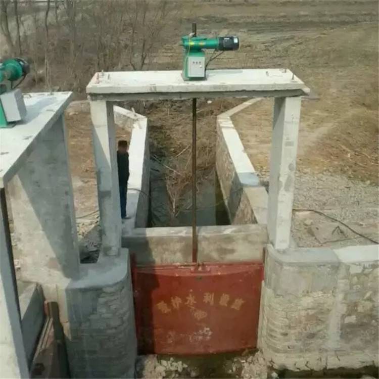 宇东水利spz2米2米双向止水铸铁镶铜方闸门安装