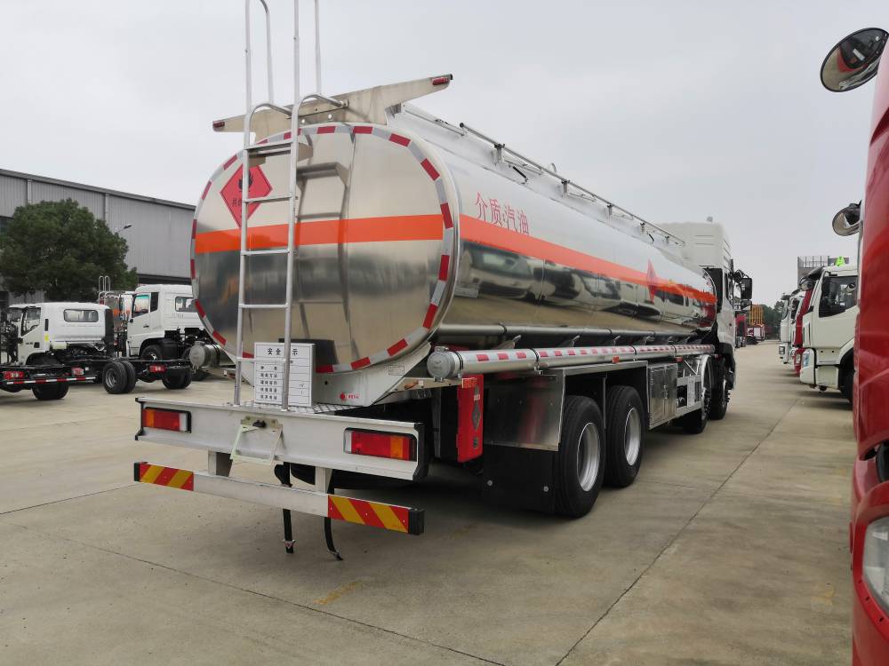铝合金油罐车价格 东风天龙25吨轻量化油槽车