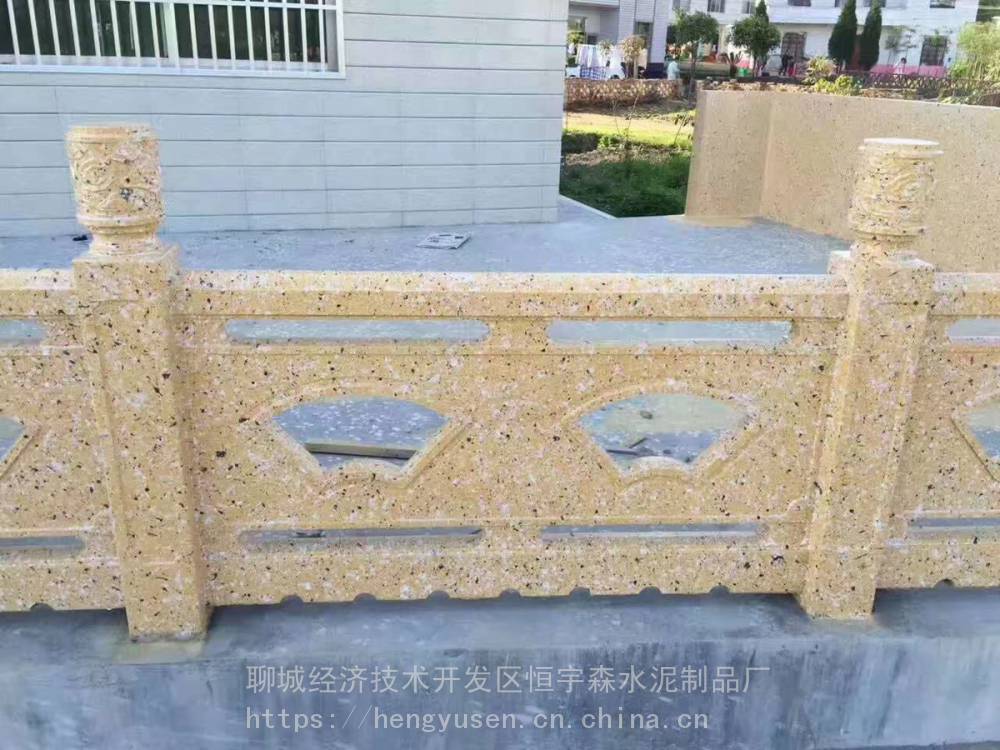 河道水库大理石桥护栏生产厂家,池塘水泥仿石栏杆多少钱
