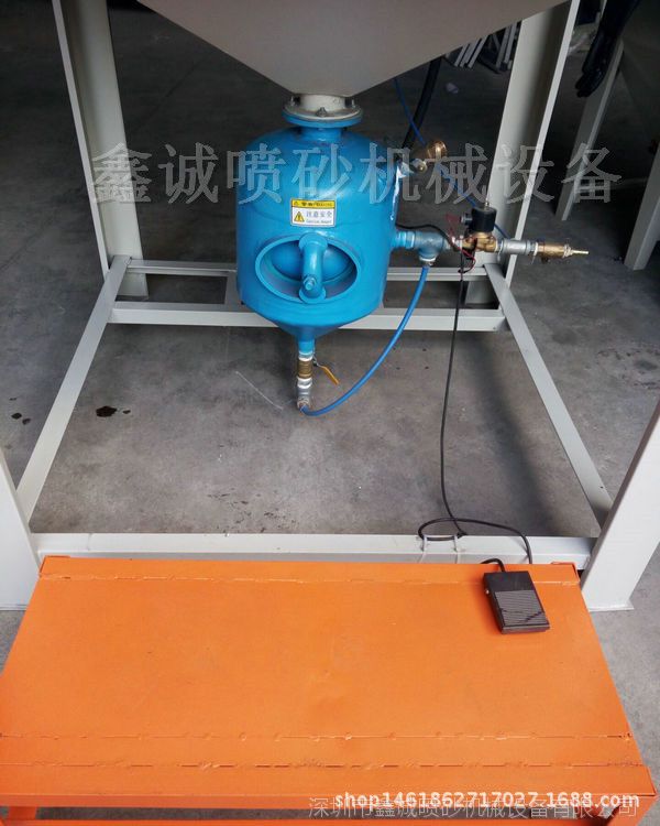高硬度工件表面喷砂加压手动喷砂机 无尘喷砂机 河北喷砂机厂家