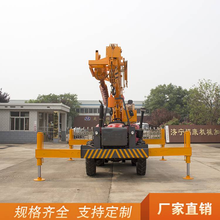 热销河南小吊车 8吨拖拉机自备吊车报价 8吨拖拉机平板吊 电力工程
