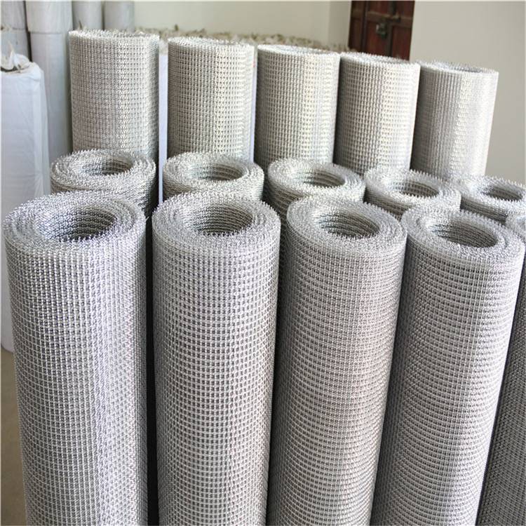性强用途:不锈钢丝网与不锈钢布被广泛用于酸,碱环境条件下筛分和过滤