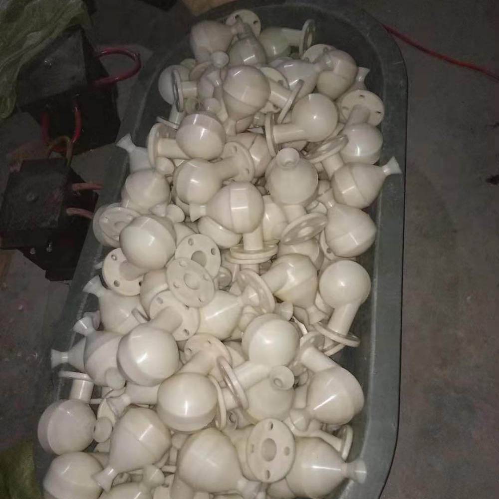 上喷冷却塔雾化装置强度高_台州悬壶式法兰雾化喷头_河北恒冷