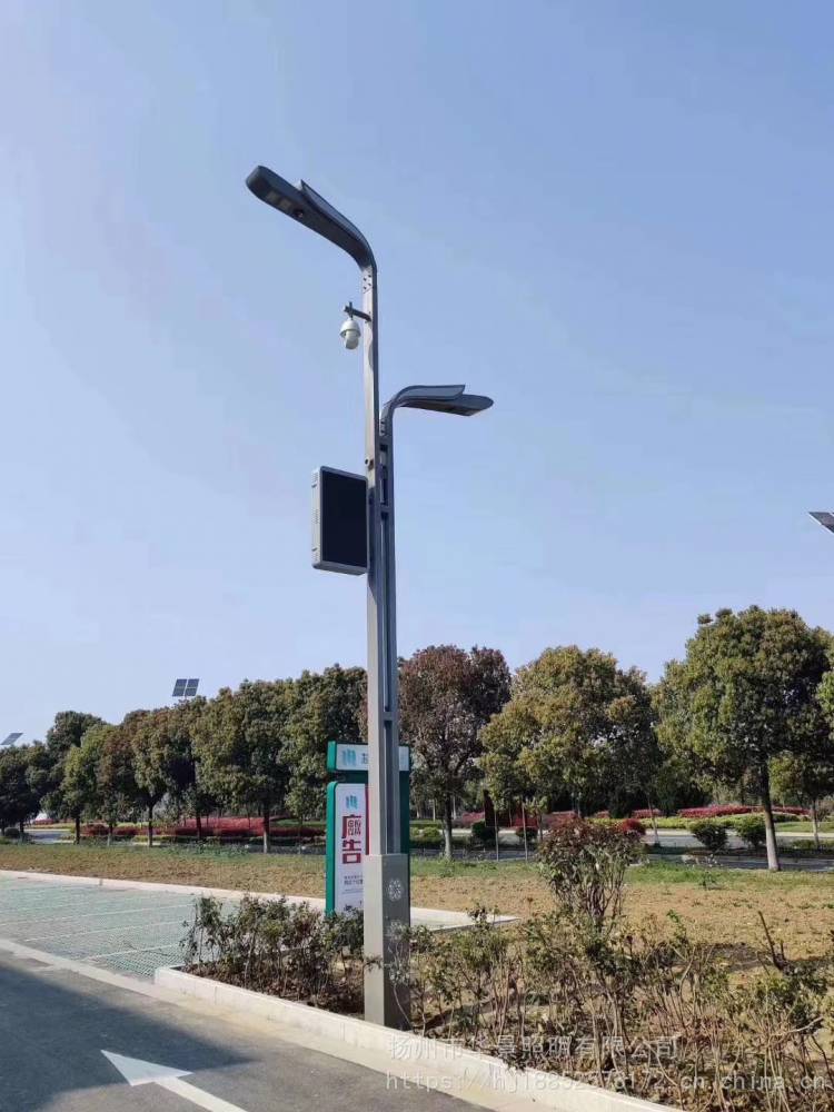 厂家直销城市智慧路灯5g路灯监控显示屏一体化多功能杆集成系统