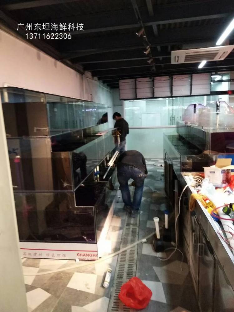 深圳订做海鲜鱼缸-深圳海鲜火锅店养殖鱼缸-深圳南山玻璃海鲜池
