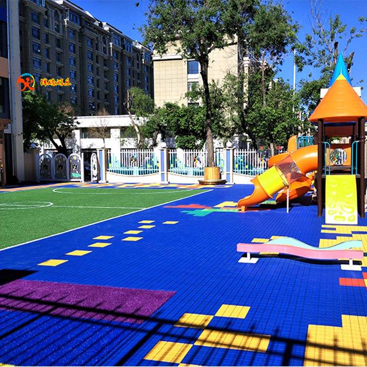 湖南悬浮塑胶地板厂家定制 幼儿园拼装地板安装 任意拼图案