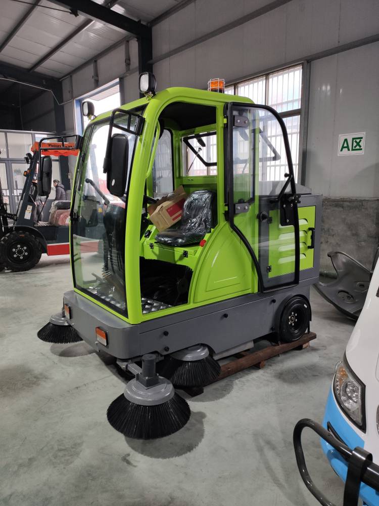 小型电动扫地车_小区电动扫地车_纯电动扫地车