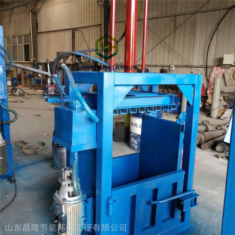 东营液压控制易拉罐压块机 铝屑铁屑金属压块机 小型废铁钢丝打包机
