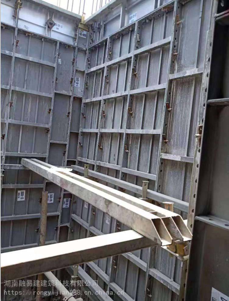 铝合金模板广东建筑模板重量轻成体低周转率高