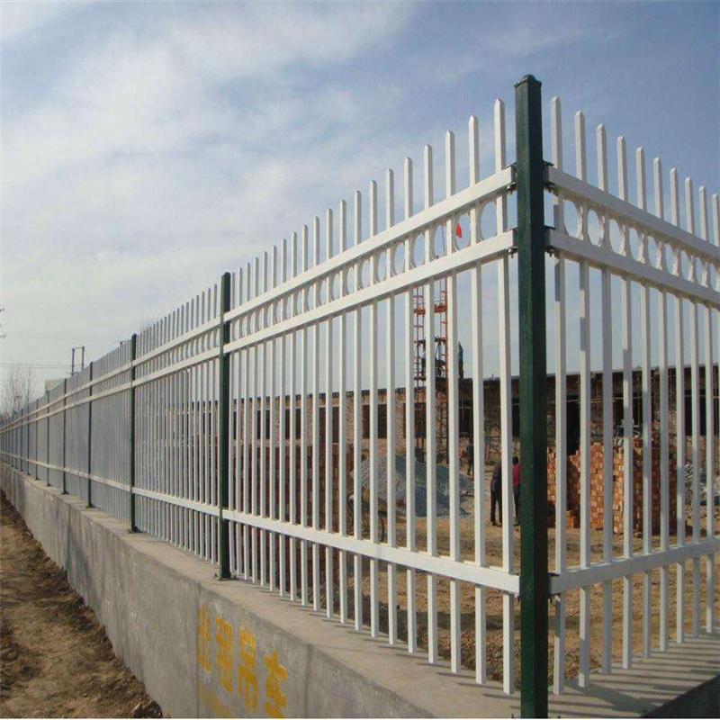 工厂围墙栏杆 现货蓝白色锌钢护栏 三横梁隔离网报价