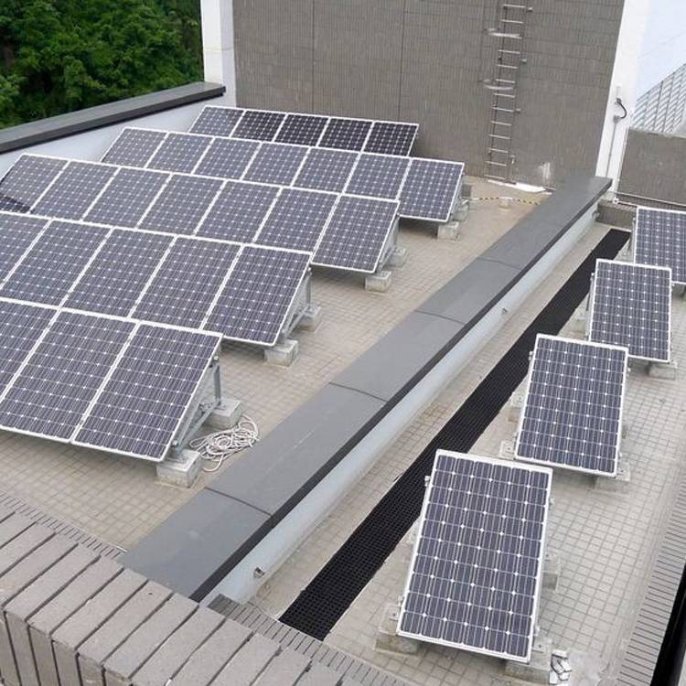 厂房拆迁太阳能板整体收购 山东济宁二手太阳能光伏板回收 库存光伏板