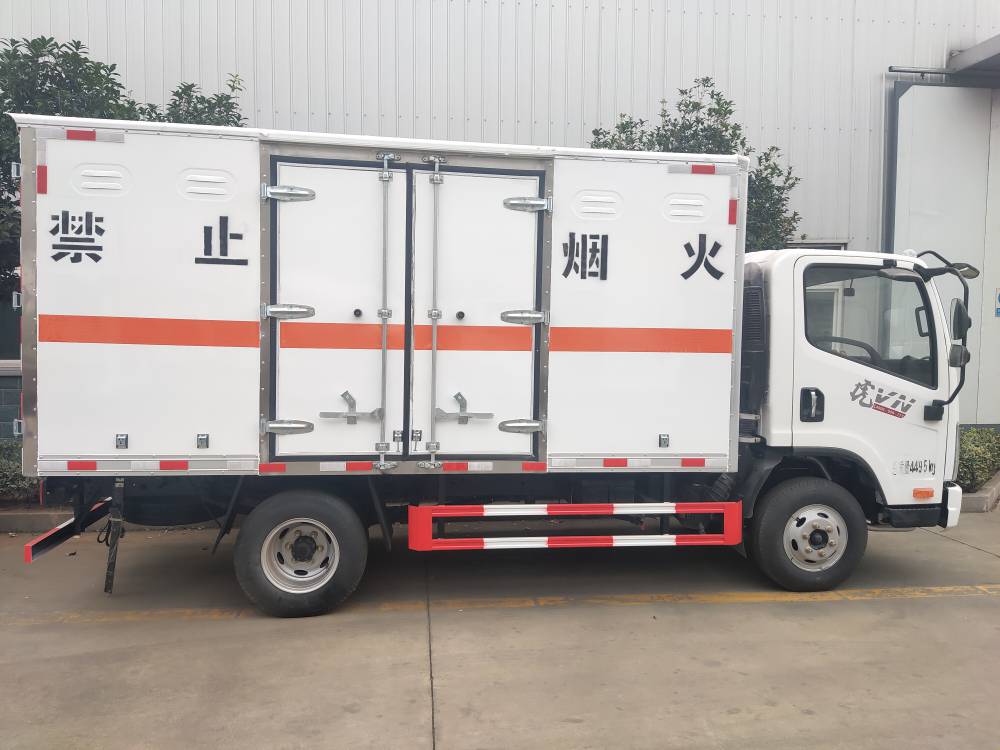 二类危险品运输车 运煤气罐 煤气站*** 各类压缩气体运输车