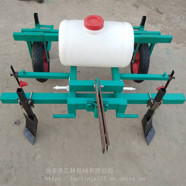 产品介绍:本机器功能:可以对所有允许覆盖地膜的农作物产品进行覆盖