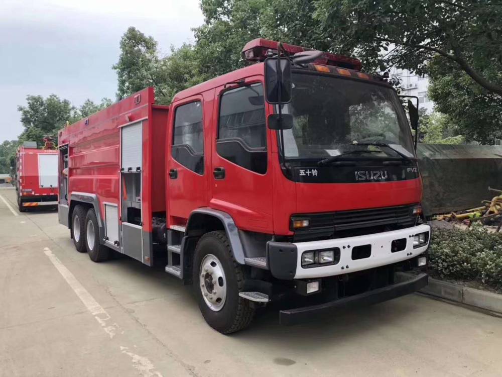 五十铃12吨水罐消防车 大型消防车 消防车价格