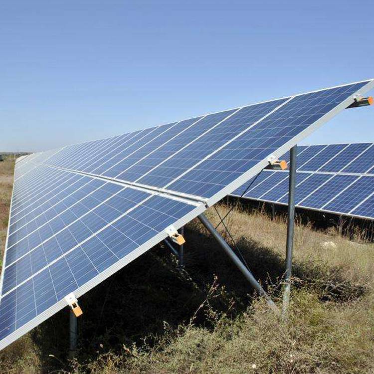 山东莱芜太阳能发电板回收价格 废旧光伏板组件回收 午日新能源火速