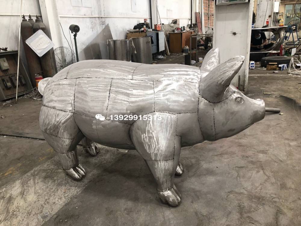 财富神猪雕塑 仿真动物不锈钢猪雕塑 现有模型下单可省模型费 成品