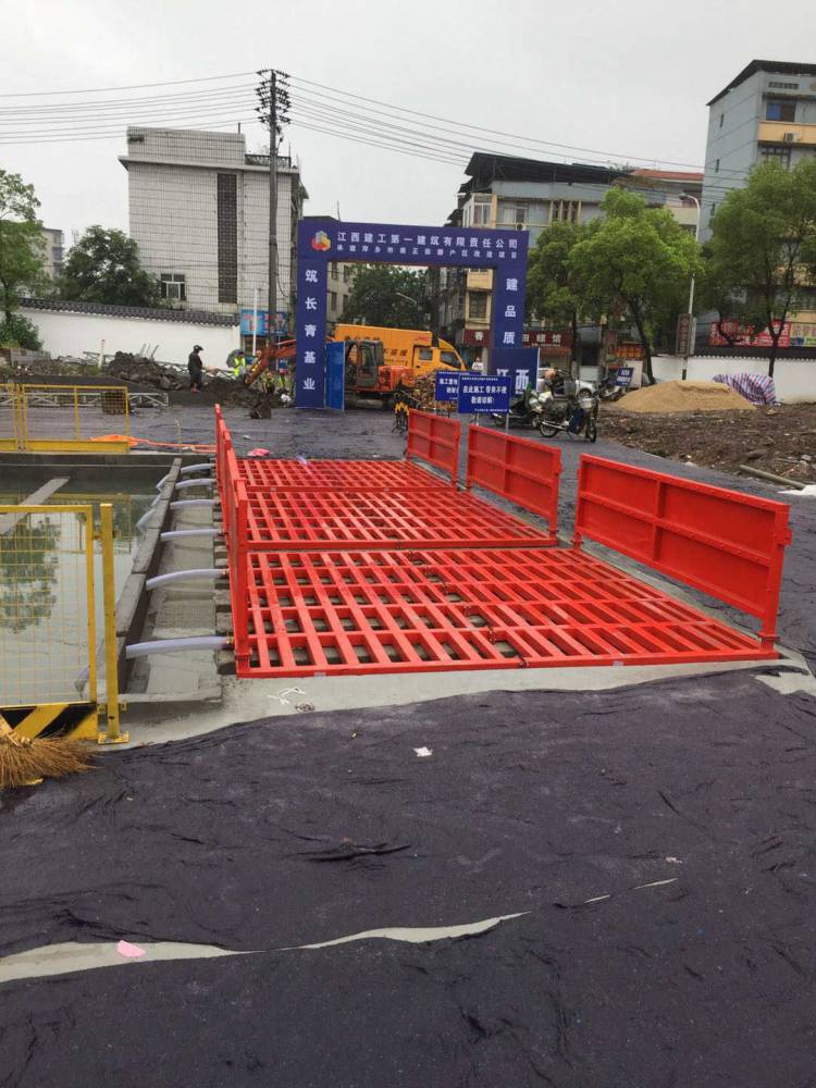 全自动工地洗车机 工程洗轮机 工地封闭洗轮机厂家