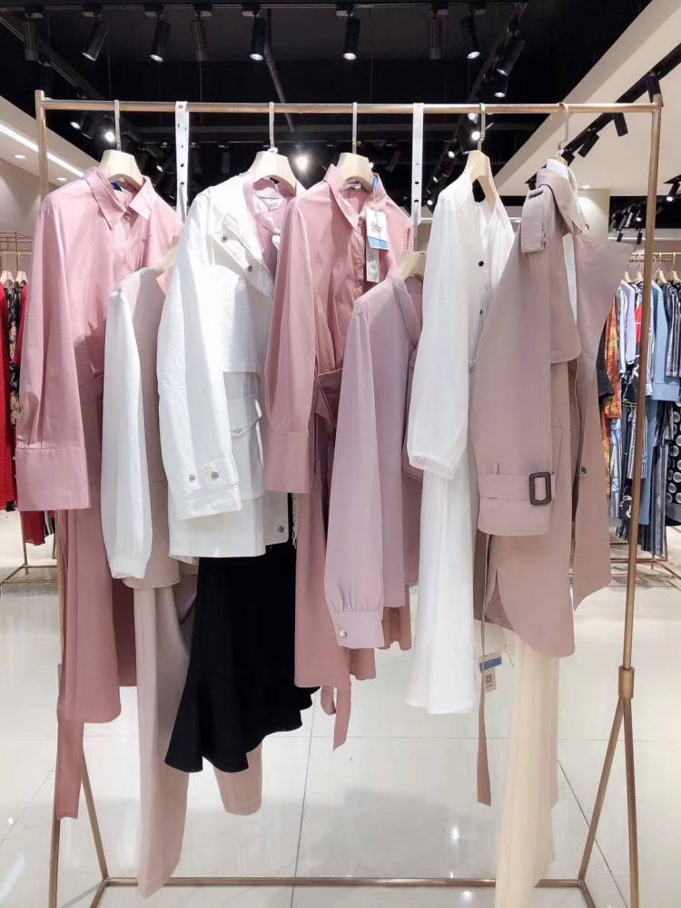 杭州一线品牌 爱诗帛雅 春夏装 淑女优雅女装 品牌女装折扣批发 女装