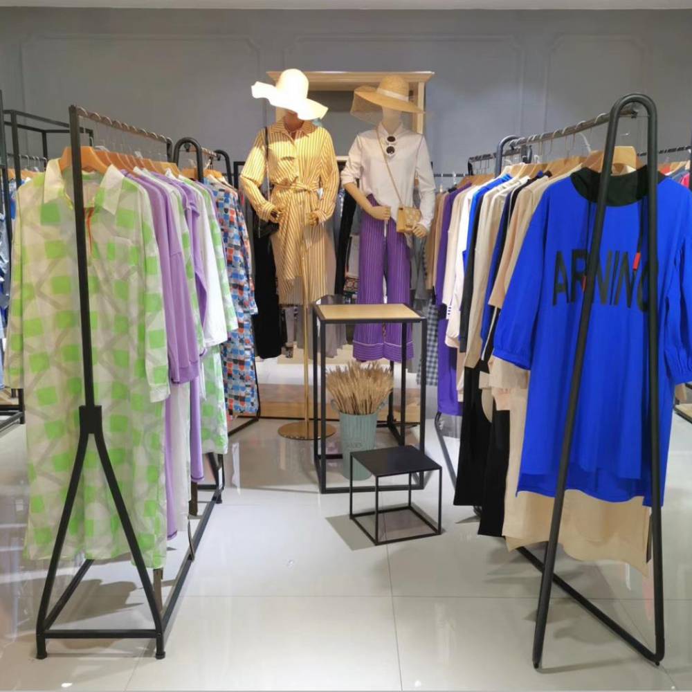 空序女装专柜***库存批发 广州白马服装市场品牌折扣女装2019秋冬