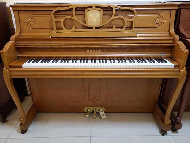 盐城欧洲佩卓夫钢琴回收地址 盐城钢琴回收