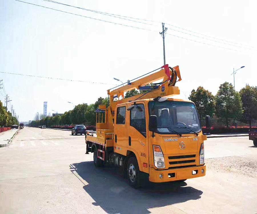 汉中 高空作业车图片 16米路灯维修车