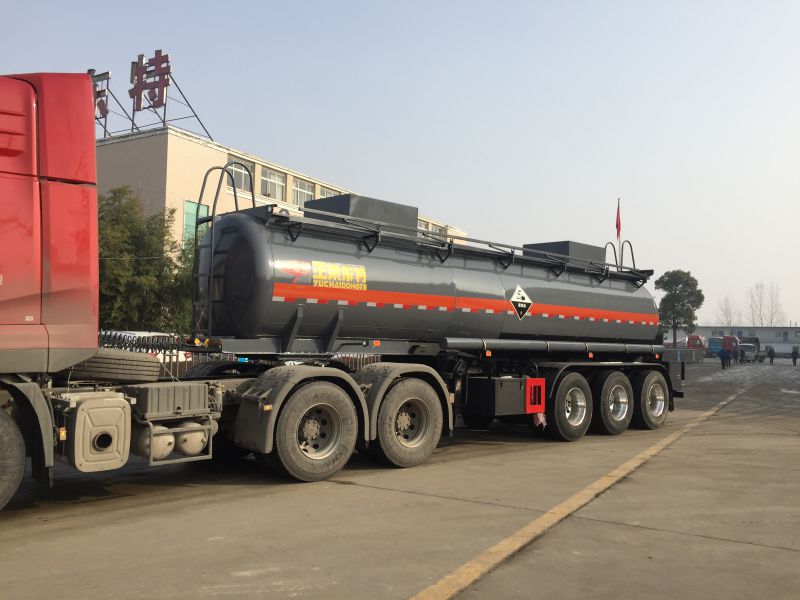 特运牌罐车,***衬塑罐车, 钢衬塑一次成型罐车生产厂家