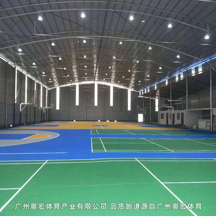 室内羽毛球场地面,上海羽毛球场建设