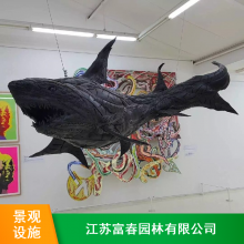 动物鳄鱼轮胎工艺品_巨蟒园艺将创意电影注射给轮胎的基因图片