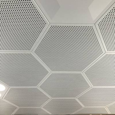 贵州厂房改造六边形铝扣板吊顶 穿孔吸音铝扣板天花