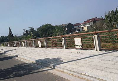 不锈钢桥梁栏杆-宿州桥梁栏杆- 顺安景观护栏设计(查看)