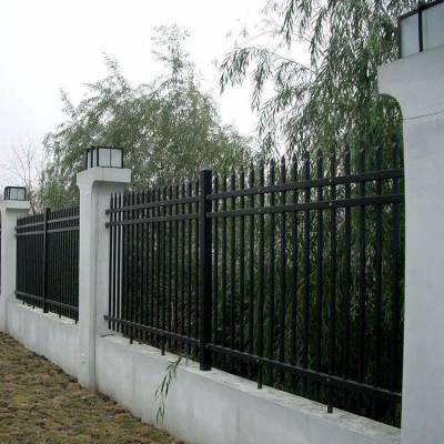安平朴信生产锌钢护栏 小区防护网 庭院围墙